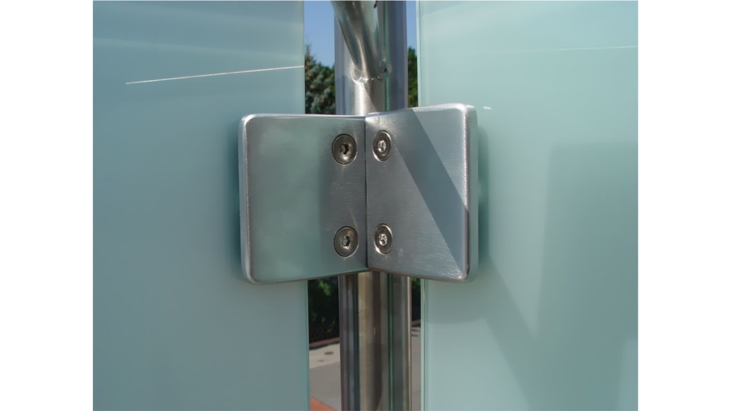 Edelstahlglasgeländer mit Klemmhalter