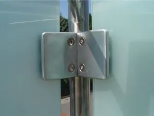 Edelstahlglasgeländer mit Klemmhalter