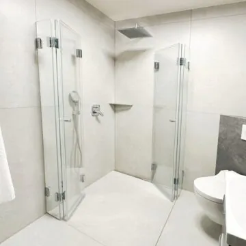 Faltdusche nach Maß