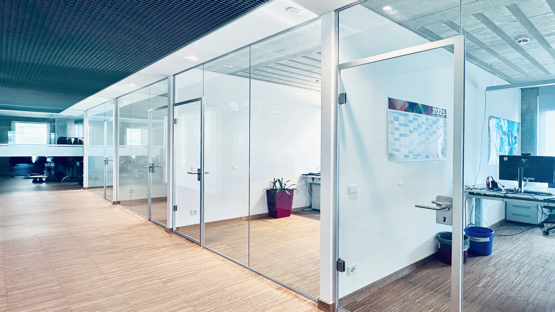 Trennwandsystem Office mit Schallschutz für Büroräume GLAS VOIT GMBH